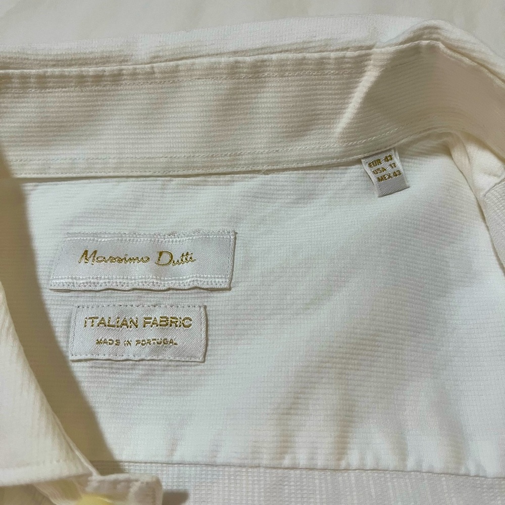 Massimo Dutti dress shirt with cuff link style cuffs.